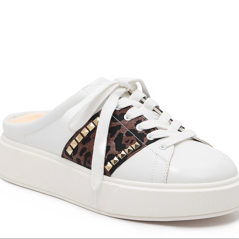 Jlo Mule